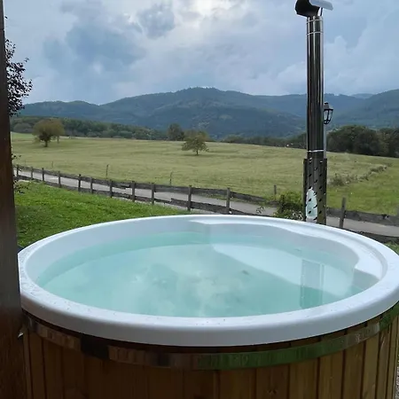 Domaine La Clairiere Et Bain Nordique