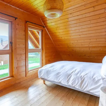 Holiday home Domaine La Clairiere Et Bain Nordique